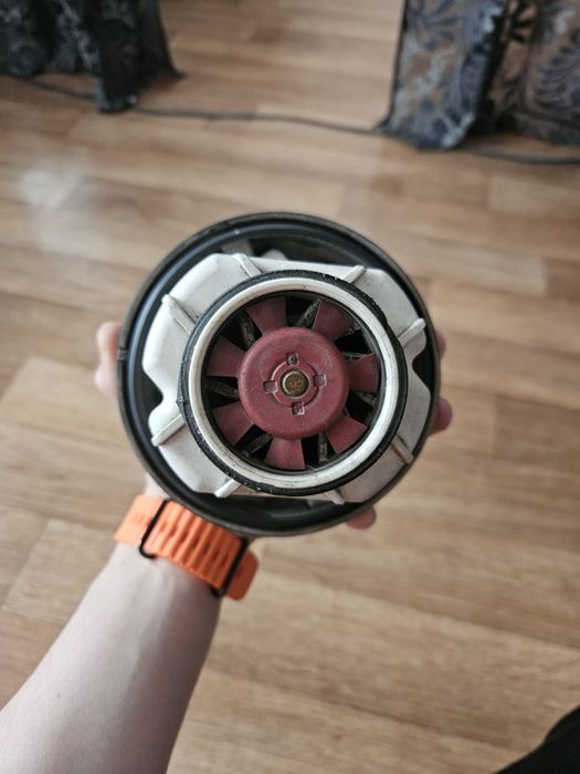 Запчастини для  пилососу zelmer aquawelt 1600зелмер