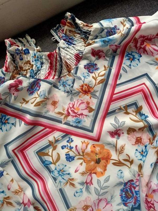 Sukienka Boho body Flirt boutigue kwiaty wzory