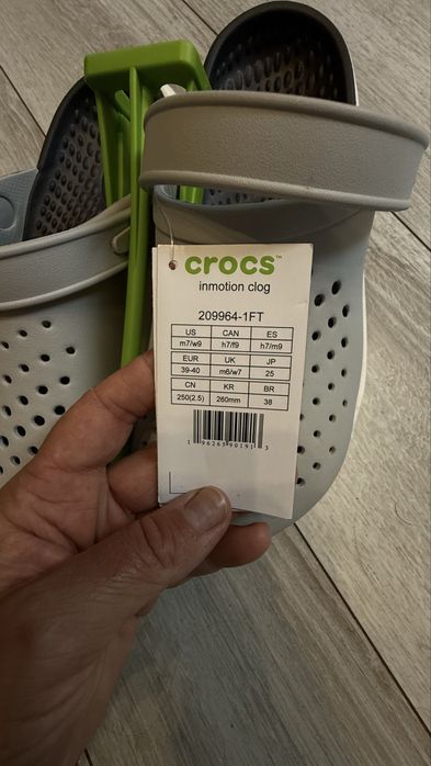 Оригинальні crocs , крокси