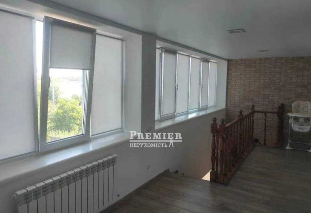 Продам 2-поверховий будинок