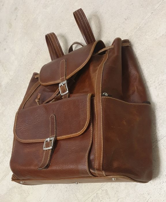 Продам кожаный рюкзак