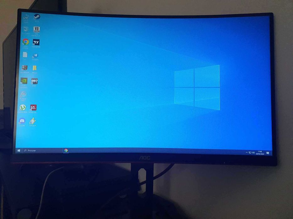 Monitor Pc AOC C24G1