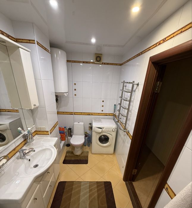 Власник! Продам 3 к квартиру на ст.м Харківська