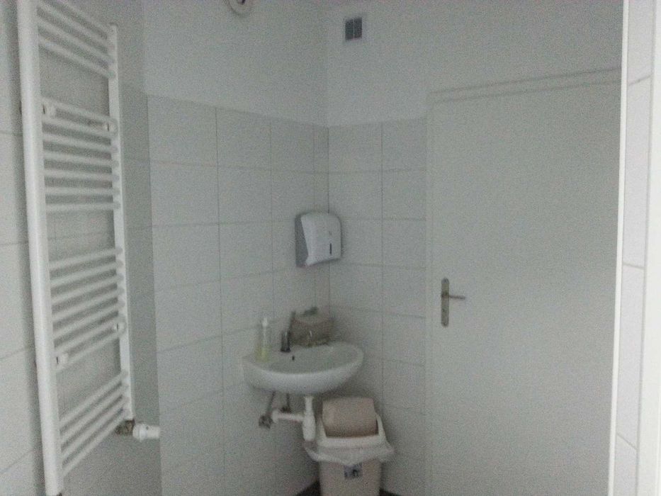 ścianki PCV kaloryfery  drzwi MDF piecyki gazowe