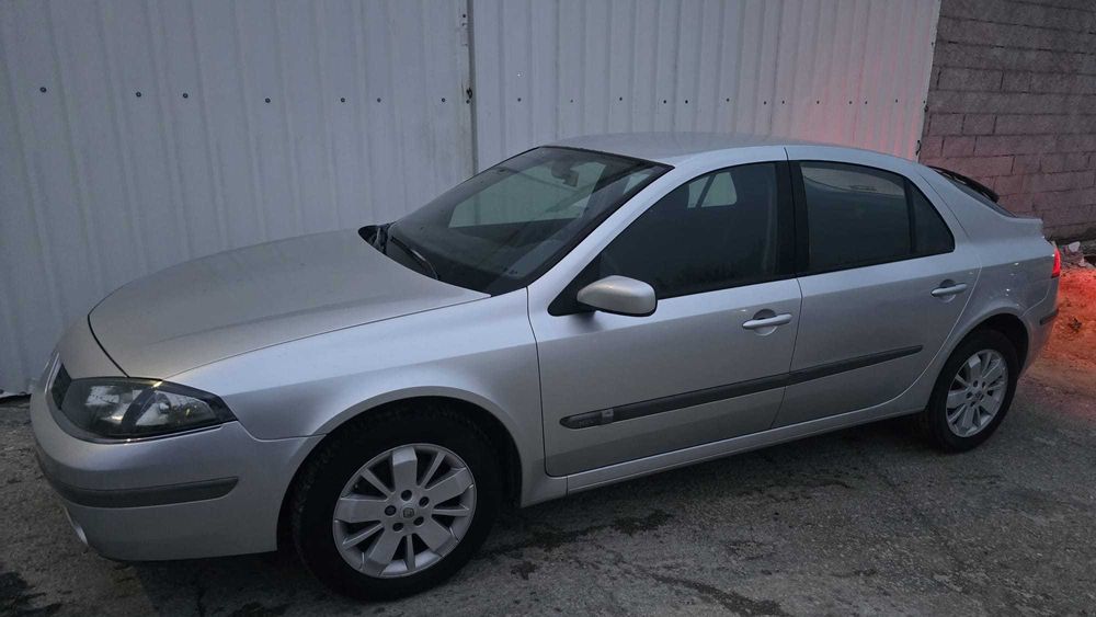 RENAULT LAGUNA 1.6i 2005