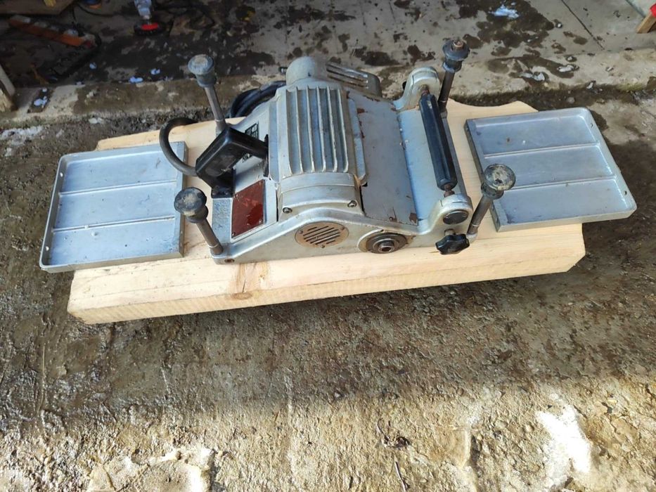 Strug ciesielski 255mm E , strugarka ciesielska,heblarka