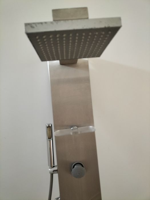 Coluna hidromassagem ROCA NEOS ll (Usada para peças)