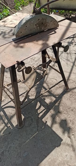 Станок деревообробний