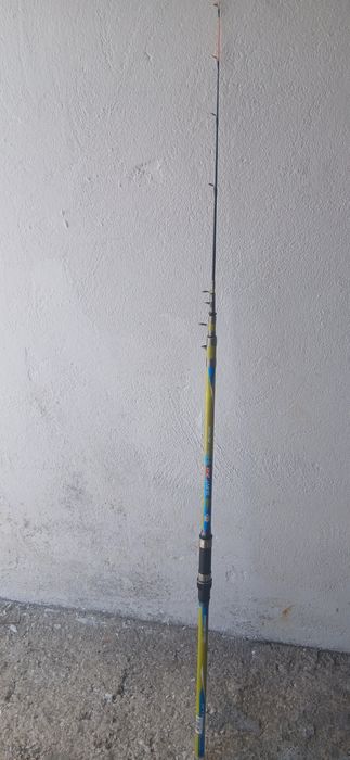 Cana de pesca giant carbono tech 2.40