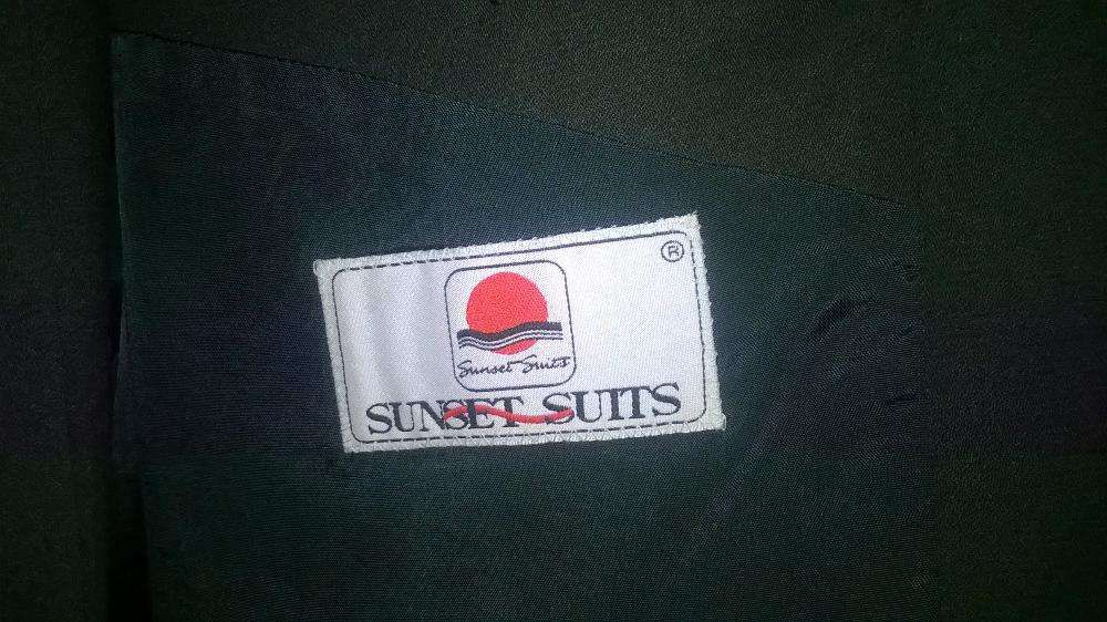 Garnitur męski firmy Sunset Suit trzyczęściowy !