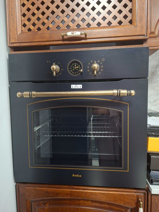 Piekarnik Amica ED17319B  retro