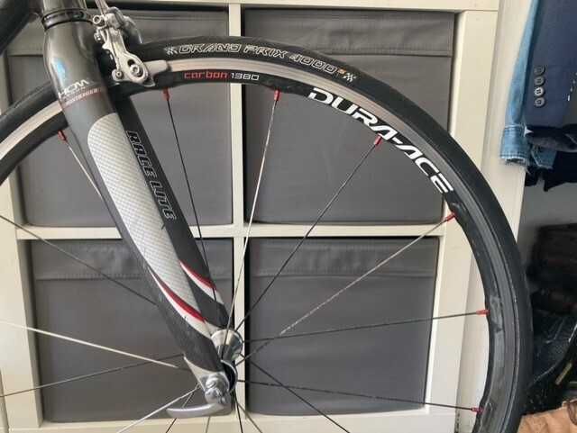 Caminhada Madone. Fibra de carbono. Dura-Ace 58 cm