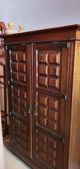 Móveis vintage para venda