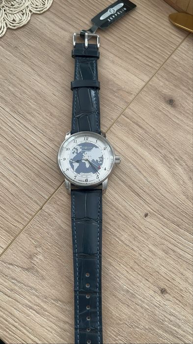Годиник Zeppelin
