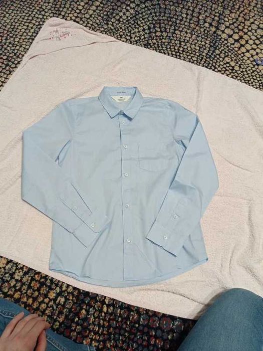 Błękitna koszula chłopięca H &M 152