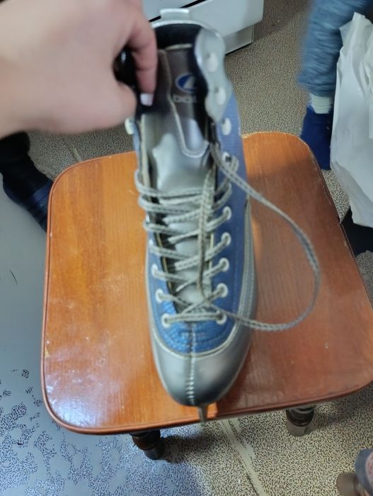 Ковзанки/коньки (39 розмір