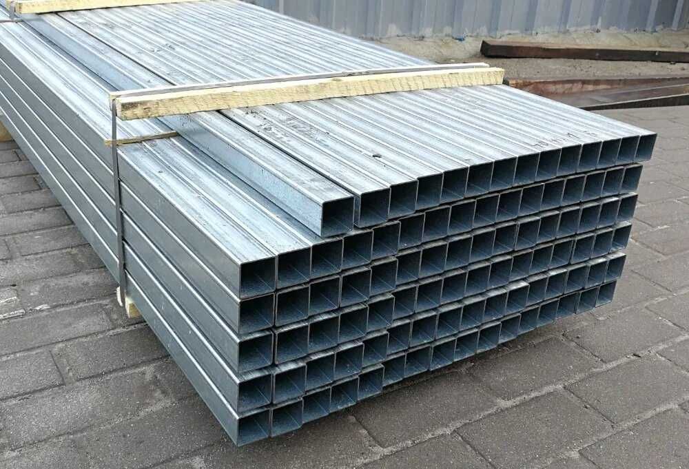 Profil zamknięty kwadratowy ocynkowany DX51D 40x40x1,5mm 40x40x2mm