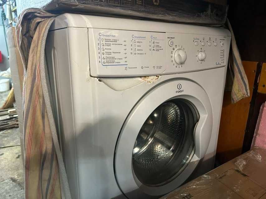 Пральна машина Індезіт потребує заміни підшипника
