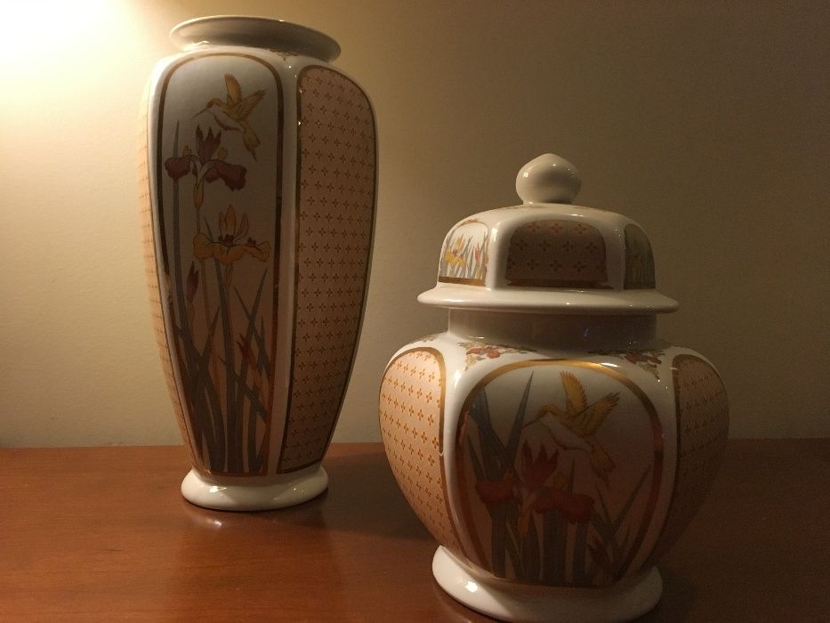 Jarro e pote decorativos em loiça