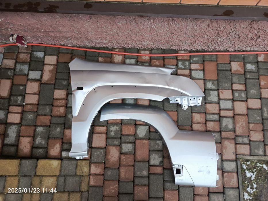 Крила передні Крузак 120