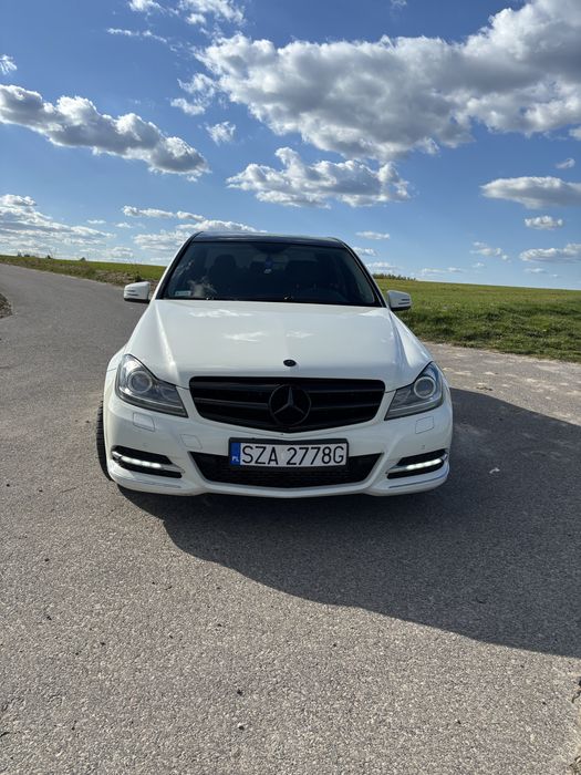 Mercedes Benz w204 Avangarde