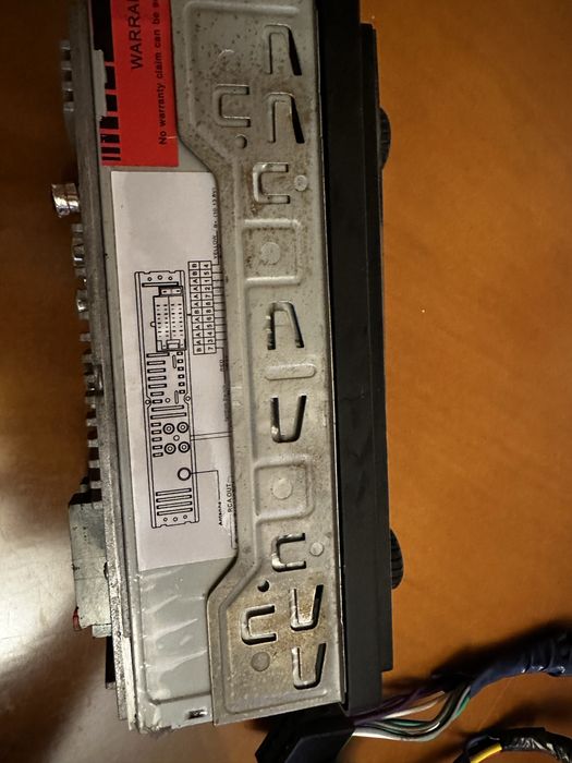 Автомагнітола