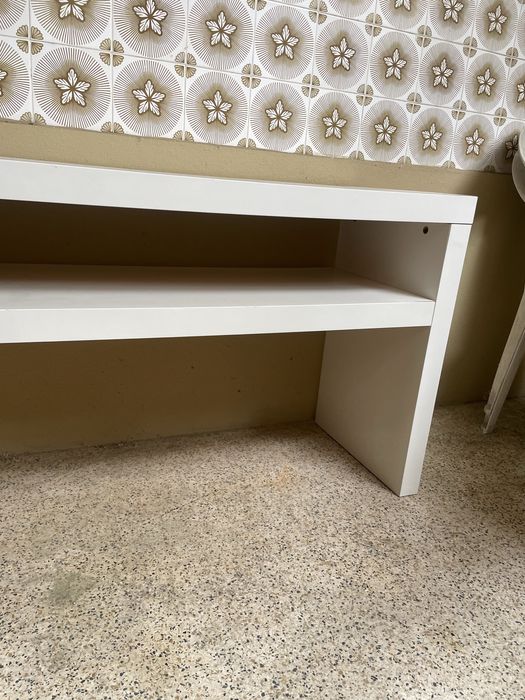 Consola branca ikea