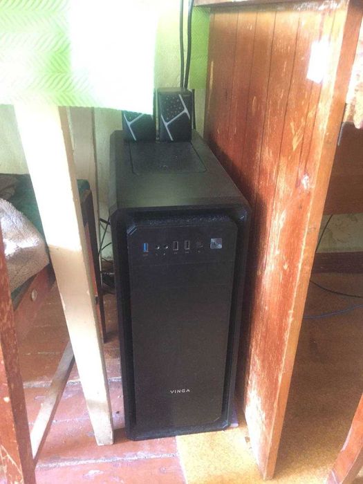 ПК у повному зборі