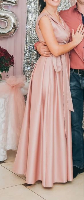 Вечернее Нарядное платье атлас