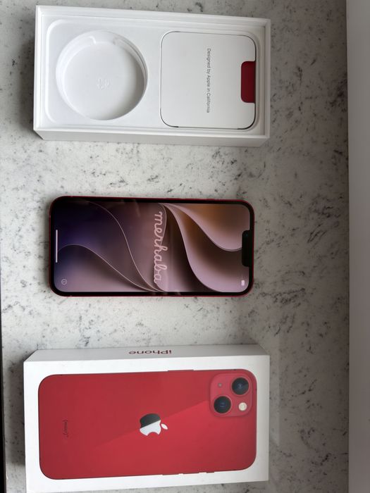 Apple iPhone 13 (product)red / kondycja baterii 89%