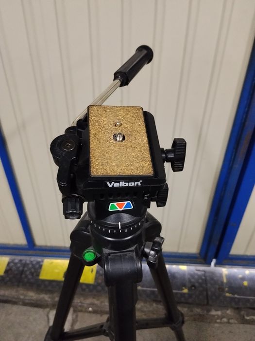 Штатив Velbon C-600