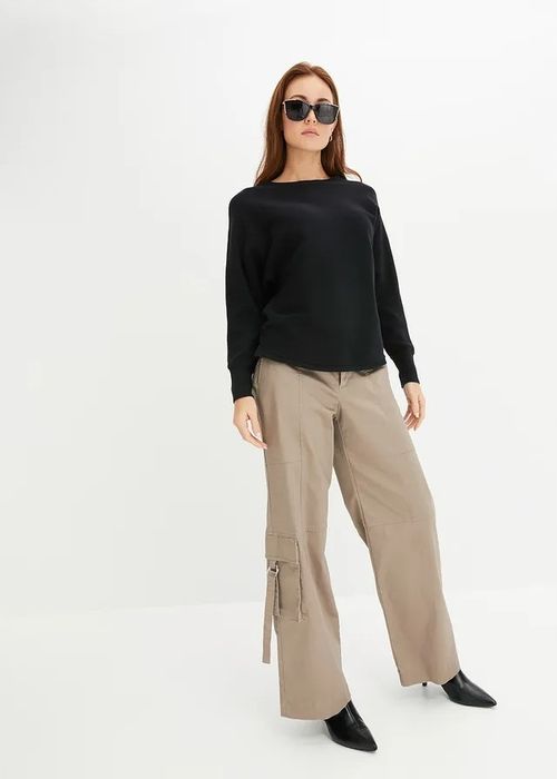 B.P.C dzianinowy sweter czarny 40/42.