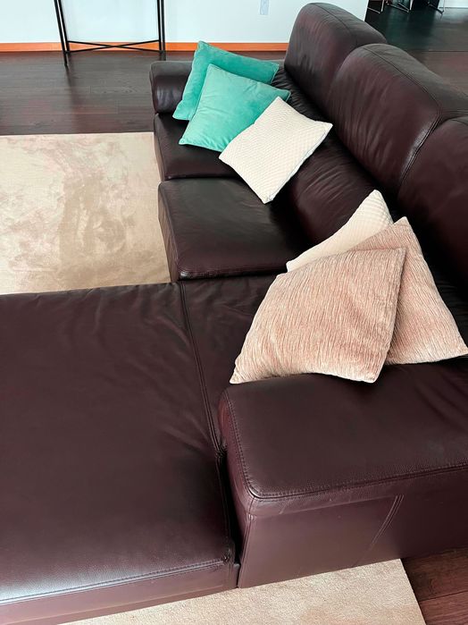 Sofá com chaise longue