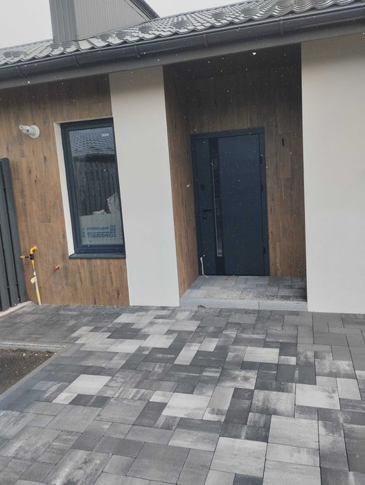 Вкладання тротуарної плитки Луцьк, Ковель і область