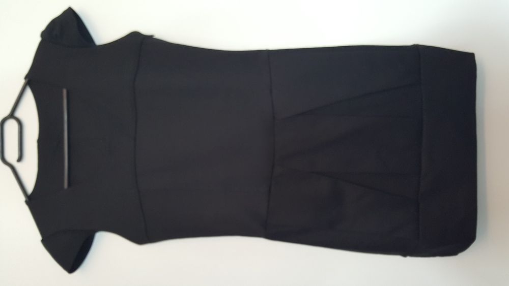 ZARA mała czarna S 36 taliowana bombka mini