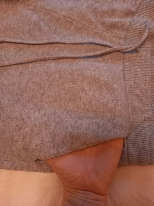 Костюм жіночий теплий зручний трикотажний костюм светр і штани 44-46