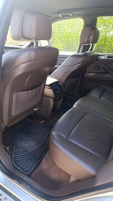 Продам BMW e70 3.0 дизель