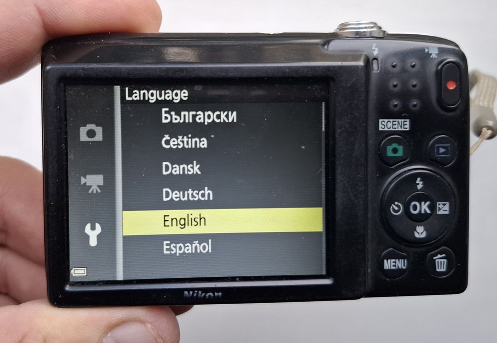 Цифровий фотоапарат Nikon Coolpix S2900 Silver (20.1 MP) + Повний комплект