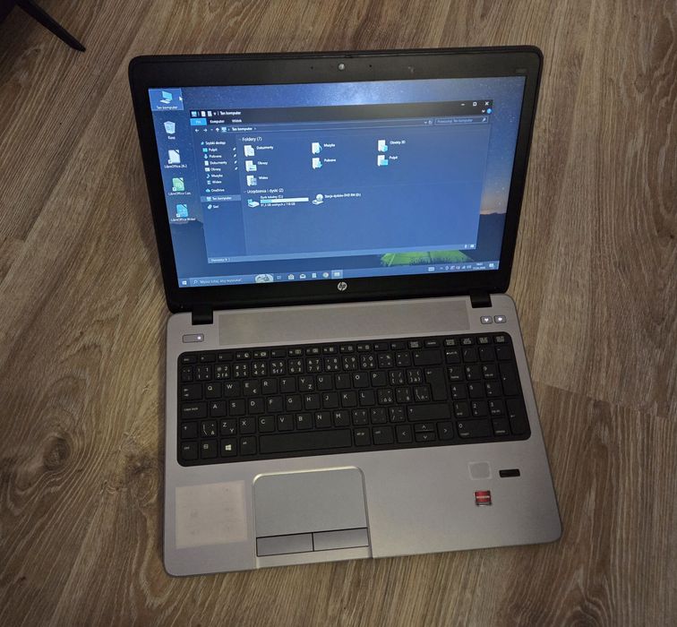 Laptop HP. 15.6. Win 10. Intel i5. SSD . Nowa bateria