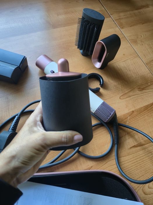 Modelador DYSON Airwrap Ceramic Pink (1300 W - 3 Níveis de Temperatura,)