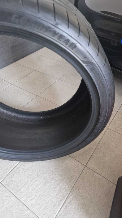 Pneu 305/30/21 Goodyear Eagle F1