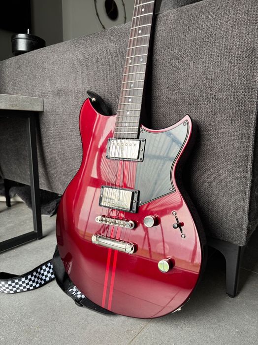 Електрогітара YAMAHA