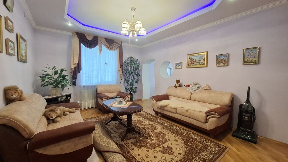 4 Кімната Квартира В Дрогобичі