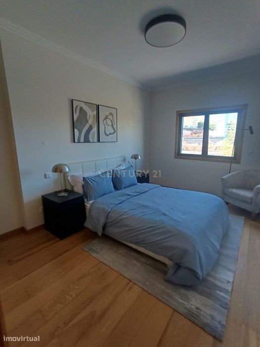 Viva com Conforto e Elegância em Paço de Arcos | T3 em condomínio com