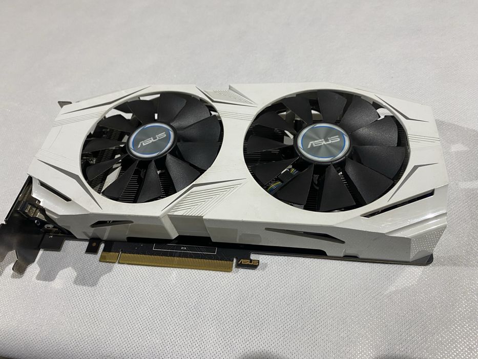 Видеокарта GTX 1060 3gb  Asus Dual