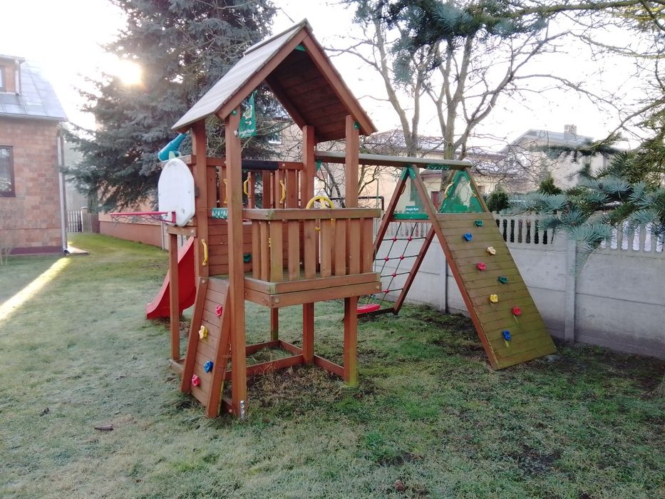 Plac zabaw Junge Gym