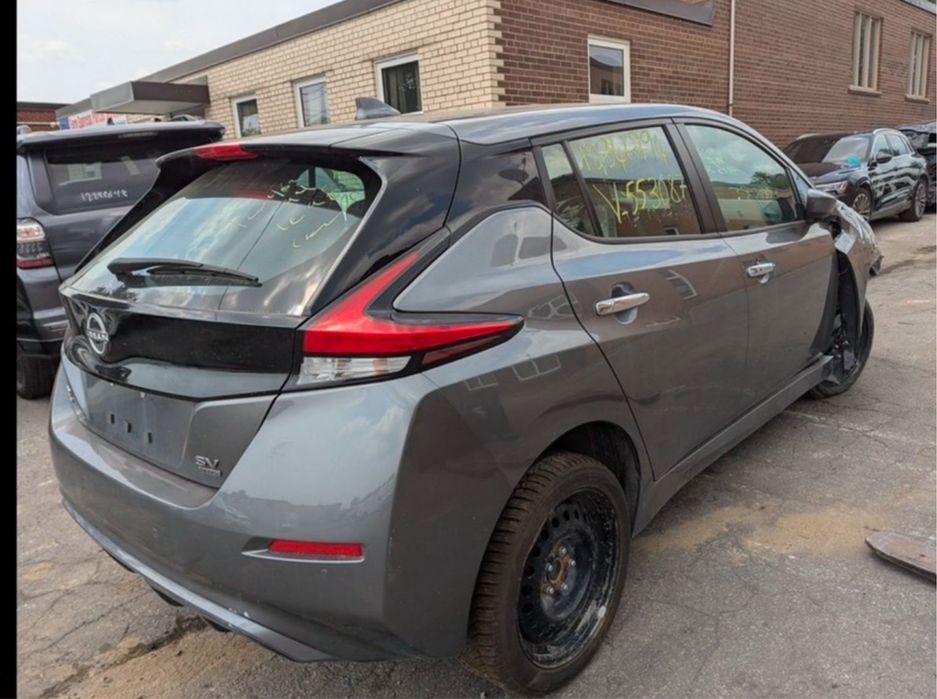 Nissan leaf 2023 62