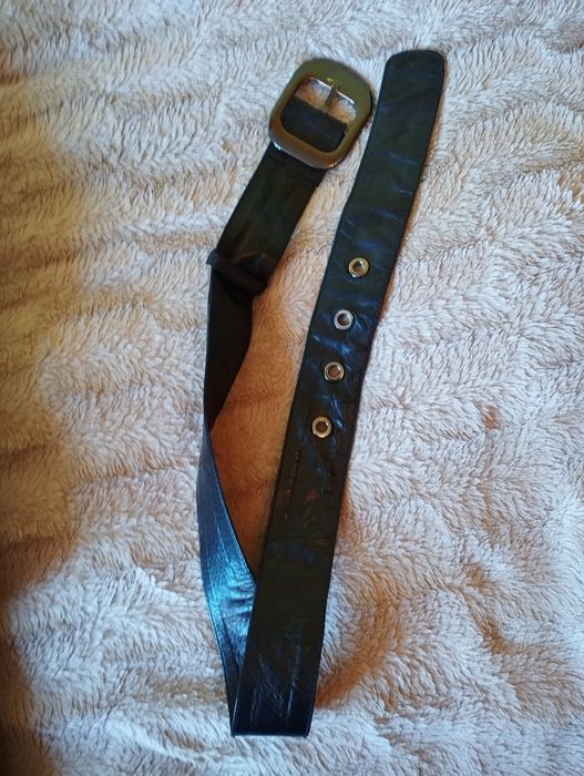 Продам женскую дубленку