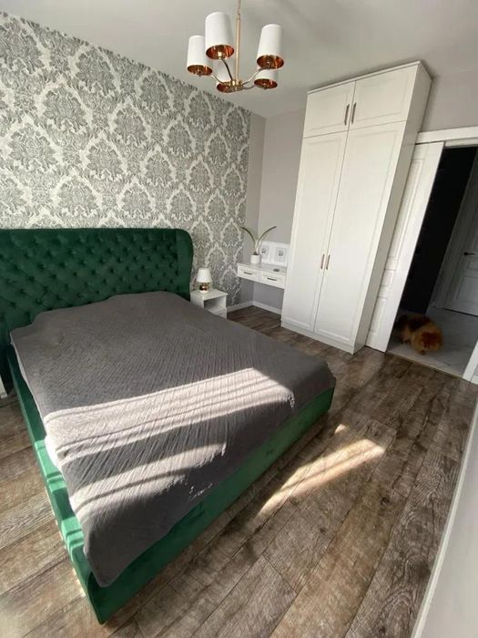 Продаж 2 кімн.квартира 110 м² 5/5 ц. Брюховичі 140000$