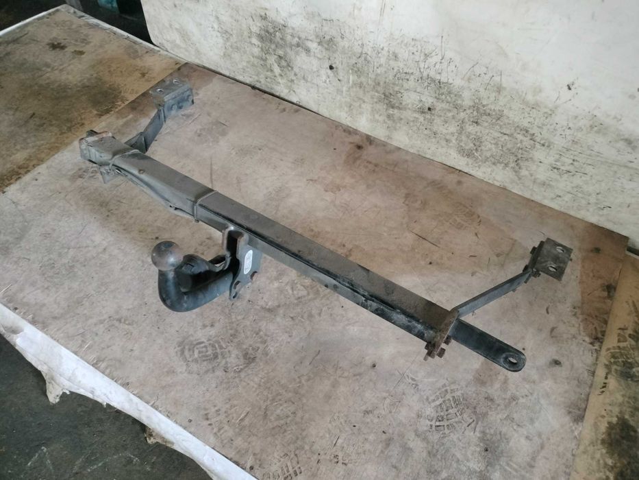 Engate Gancho Reboque Citroen Berlingo B9 2015